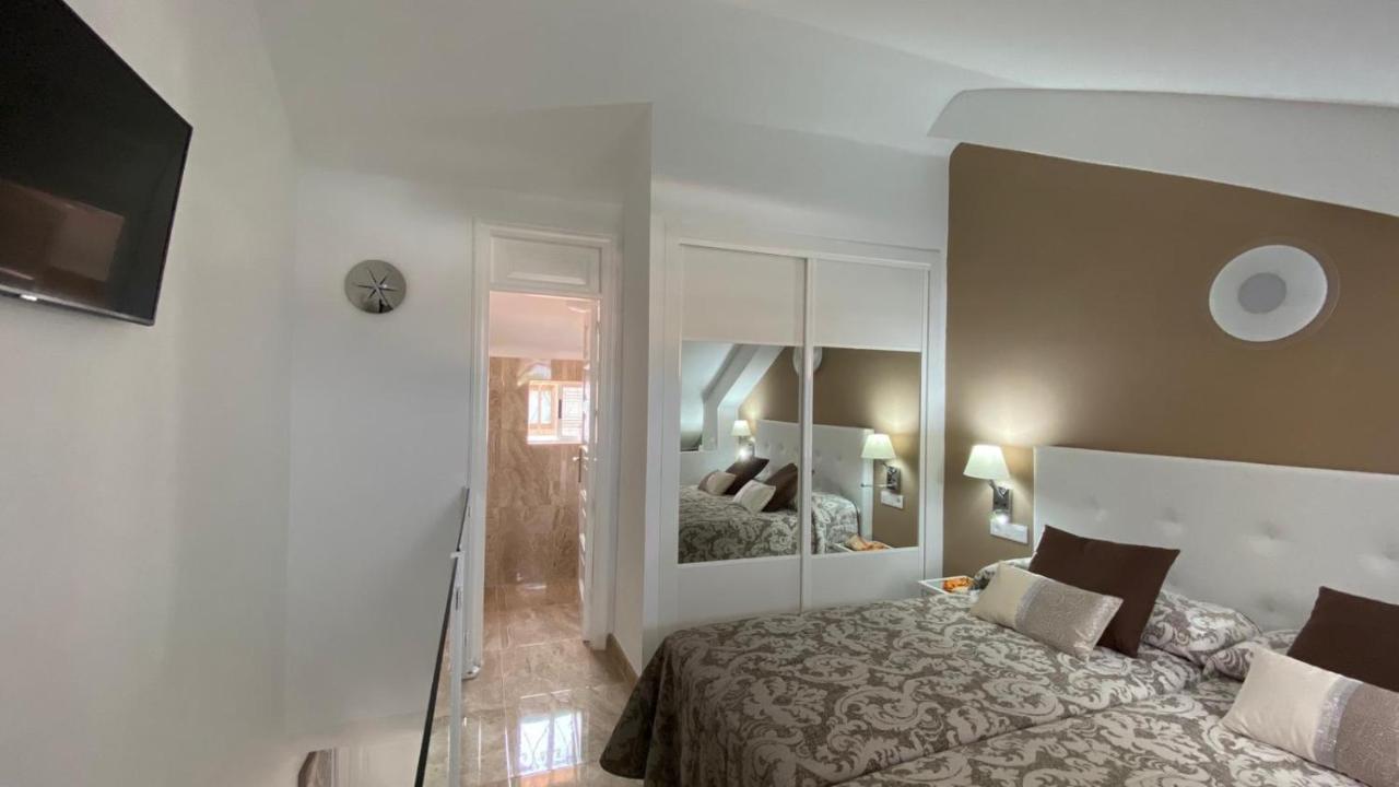 Parque Santiago 1 Luxury Apartament بلايا ذي لاس أميريكاس المظهر الخارجي الصورة